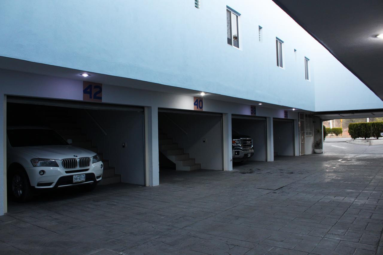 Cobo'S Auto Motel Tlaltenago Tlaltenango de Sanchez Roman Exterior photo